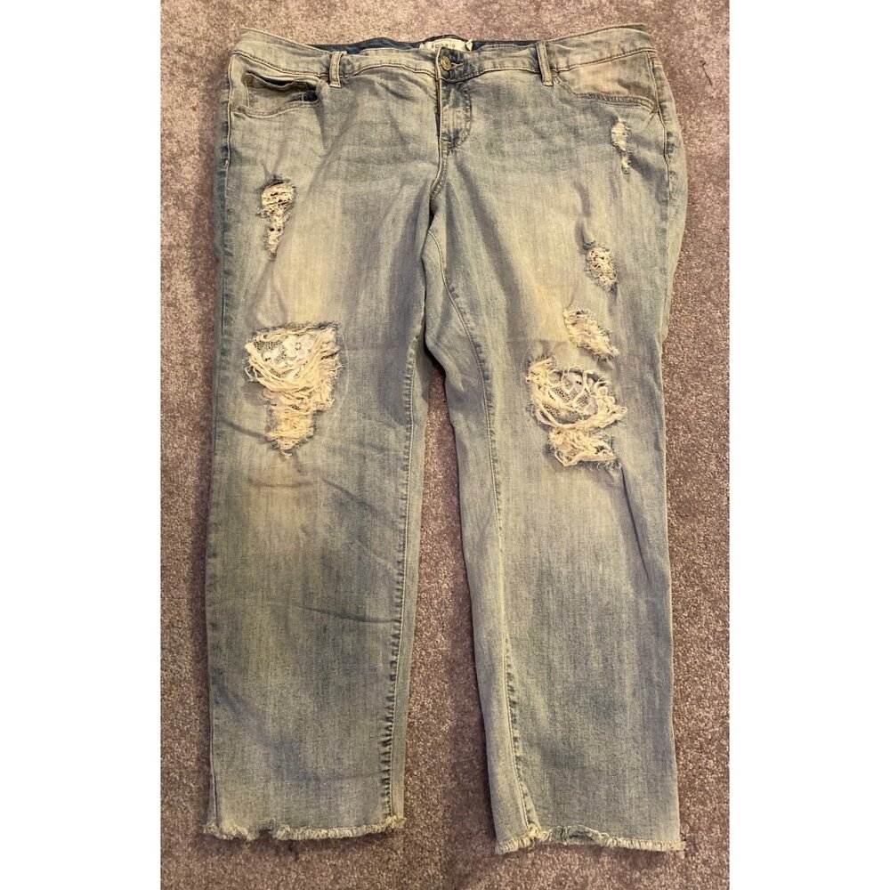 Torrid Distressed Jeans Light Wash Cotton/Spandex Blend 20R